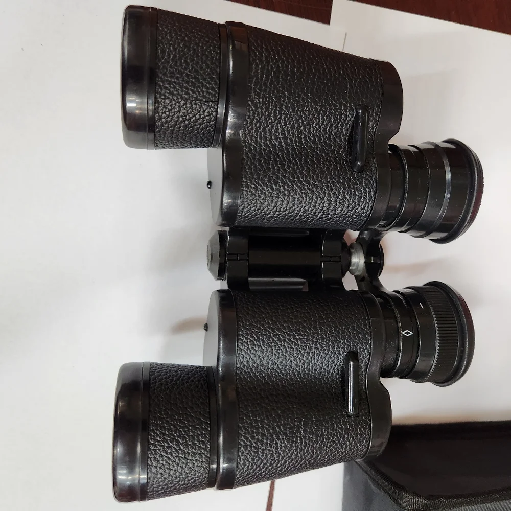 Binoculars, bushnell,instafocus - Picture 3 of 6